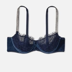 Victoria's Secret Wicked Velvet & Lace Shine Rhinestone